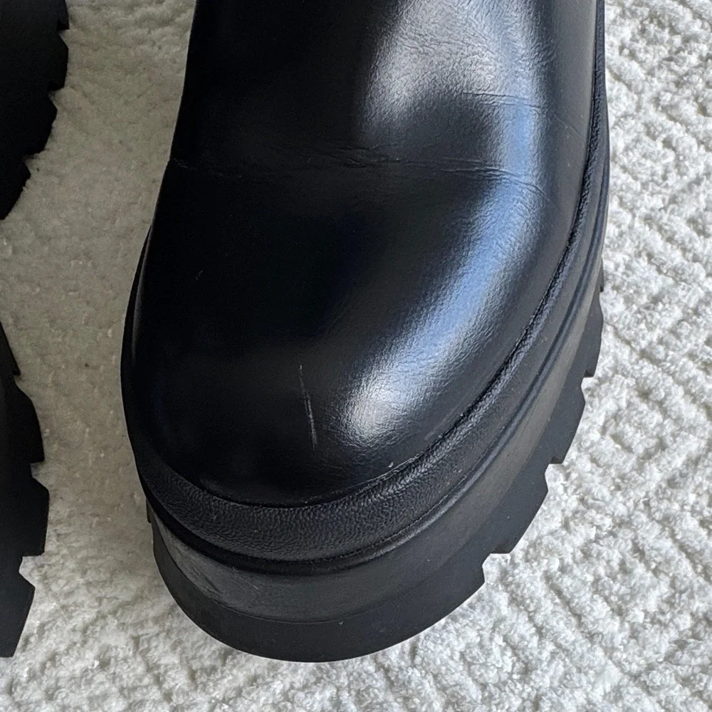 Zara Treaded Chelsea Black Boots Size 41